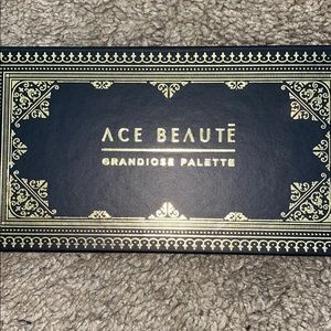 Ace Beaute “Grandiose Palette “
